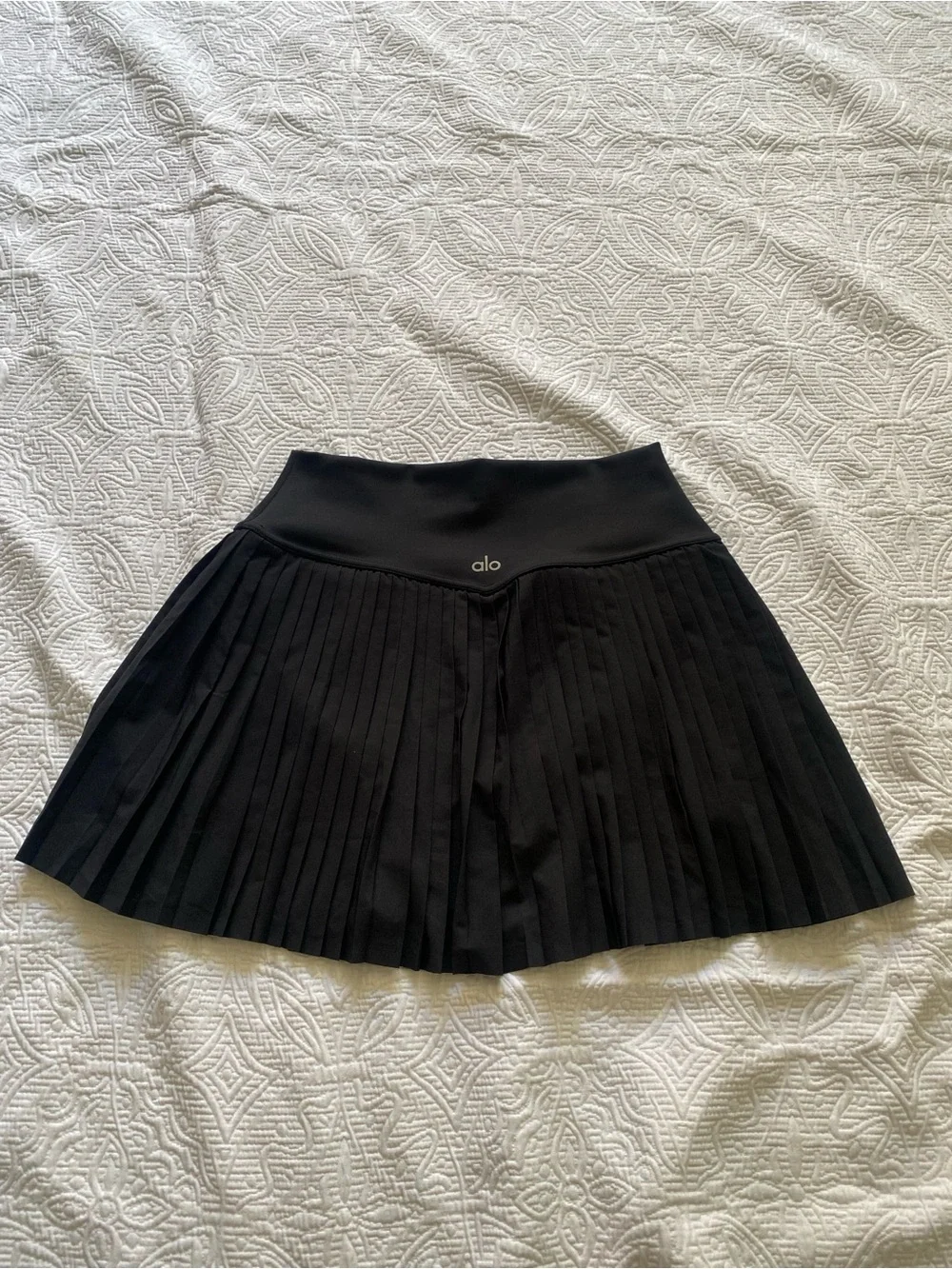 ALO Yoga Black Pleated Mini Skirt